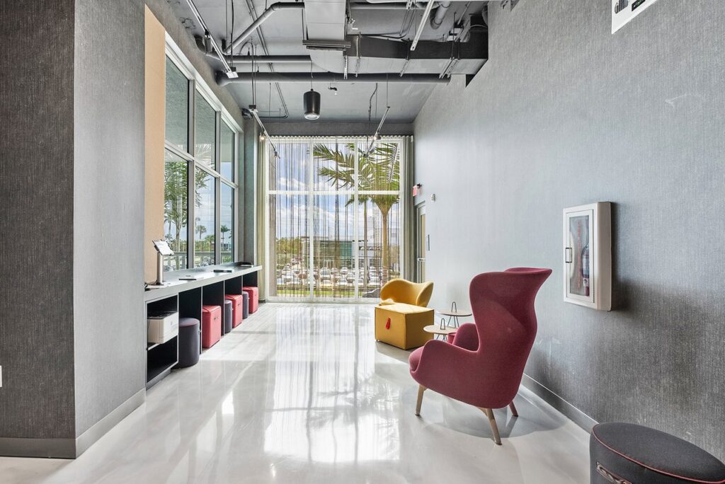 016-501Southeast24thStreet-FortLauderdale-FL-33316-SMALL-1024×684